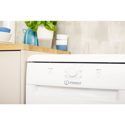 Indesit DSFE 1B10 A
